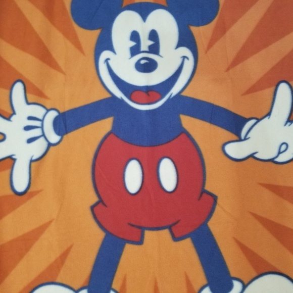 Disney Parks‎ Fleece Mickey Mouse Blanket - Picture 6 of 8